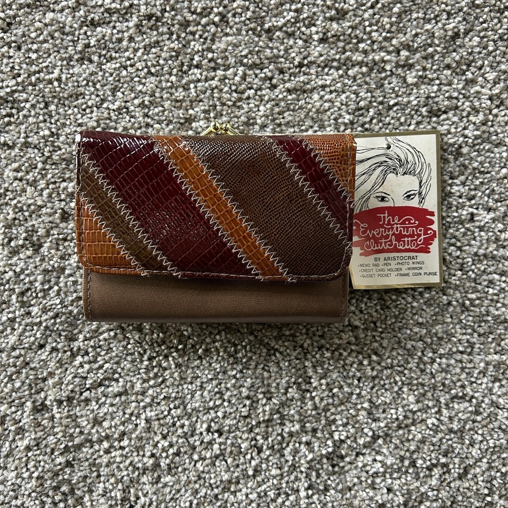 Vintage Aristocrat Wallet Womens One Size Brown Stripe Everything Clutchlet
